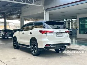 2019 Toyota FORTUNER 2.8 TRD Sportivo SUV
