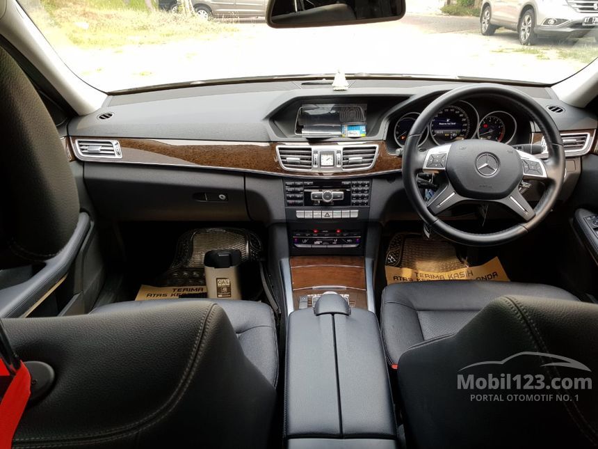 2014 Mercedes-Benz E200 Classic Sedan