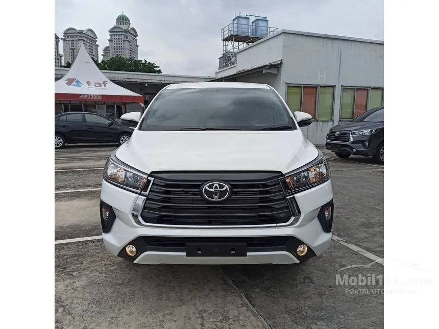 Jual Mobil Toyota Kijang Innova 2024 G 2.4 di DKI Jakarta Manual MPV Putih Rp 390.000.000