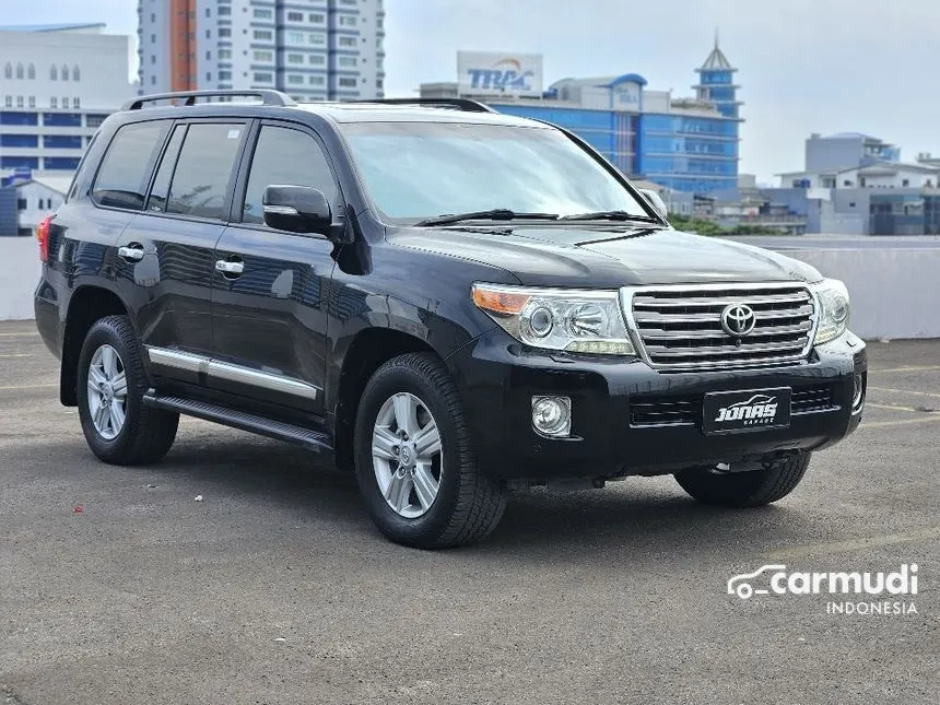 2012 Toyota Land Cruiser 200 Full spec SUV