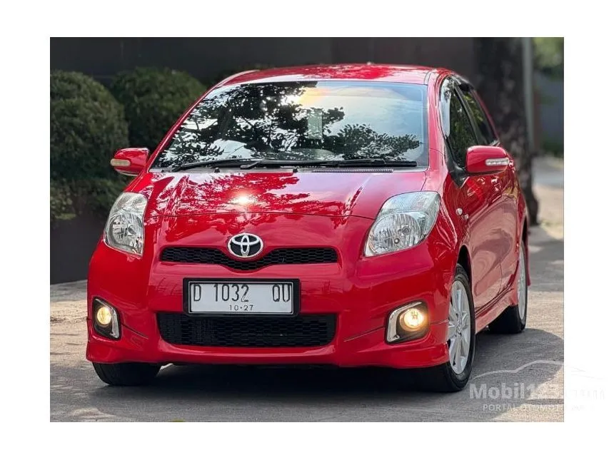 Jual Mobil Toyota Yaris 2012 E 1.5 di Jawa Barat Manual Hatchback Merah Rp 129.000.000