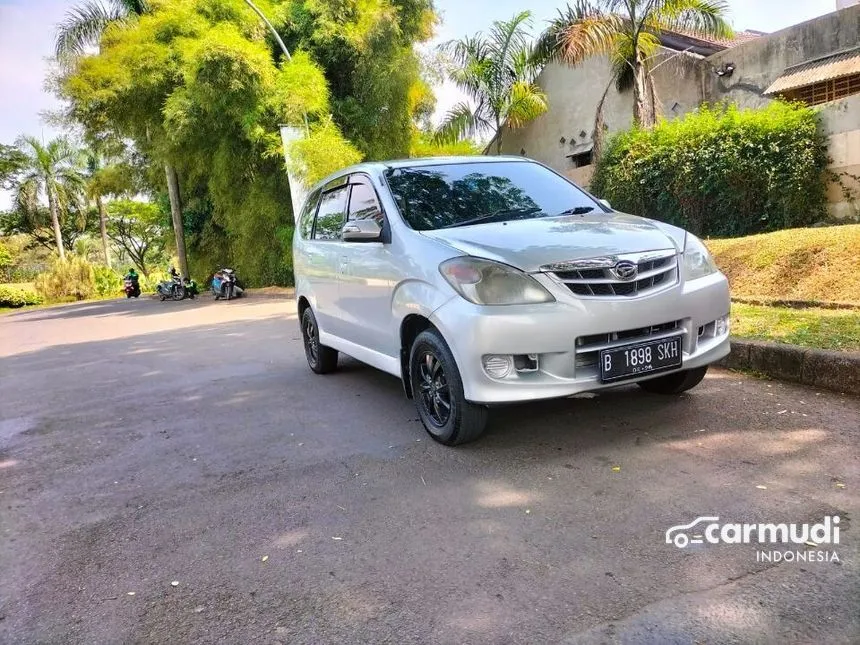 2010 Daihatsu Xenia Xi DELUXE MPV