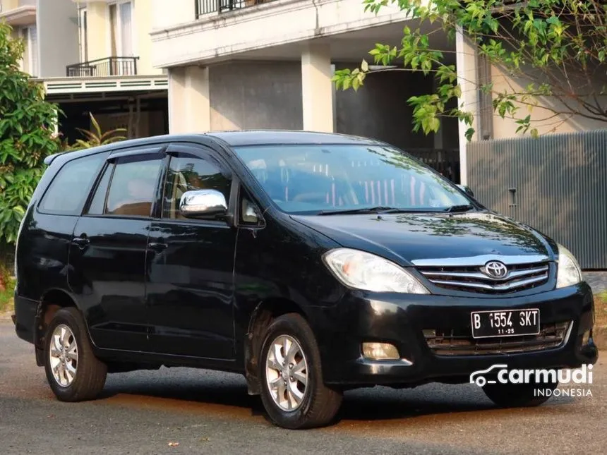 2010 Toyota Kijang Innova G MPV