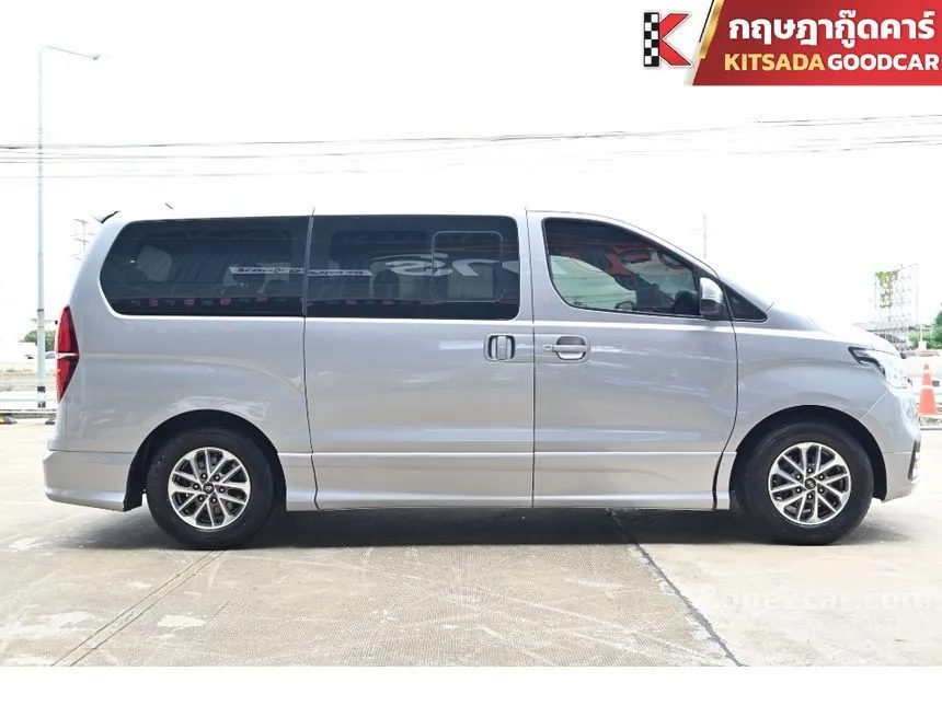 2019 Hyundai H-1 Elite Van