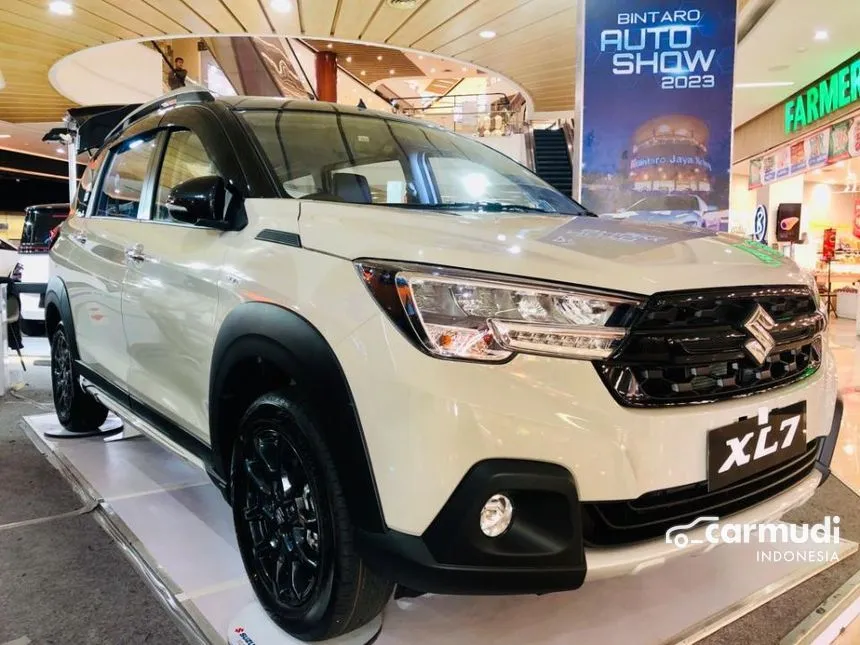 2025 Suzuki XL7 Beta Hybrid SUV