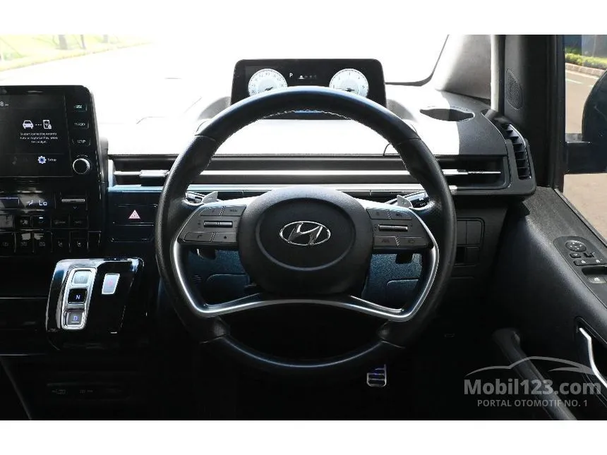 2021 Hyundai Staria Signature 7 MPV