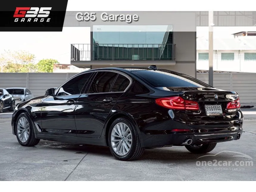 2017 BMW 520d Luxury Sedan