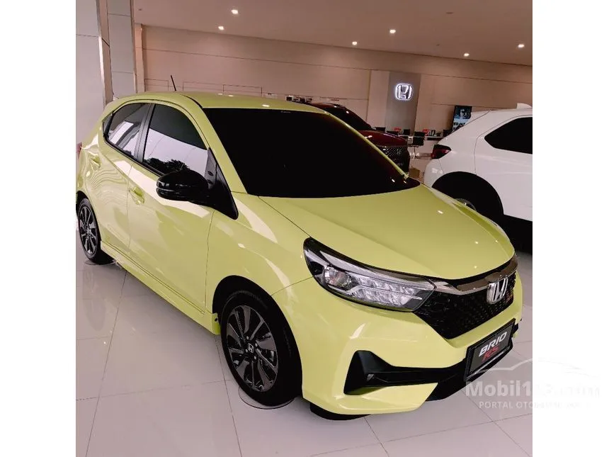 Jual Mobil Honda Brio 2024 E Satya 1.2 di DKI Jakarta Automatic Hatchback Kuning Rp 154.900.000