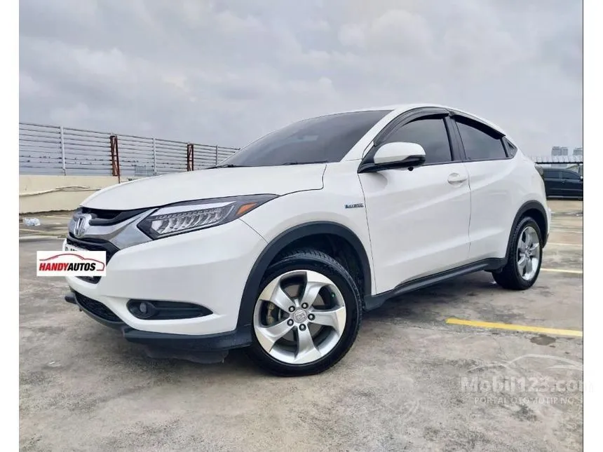 Jual Mobil Honda HR