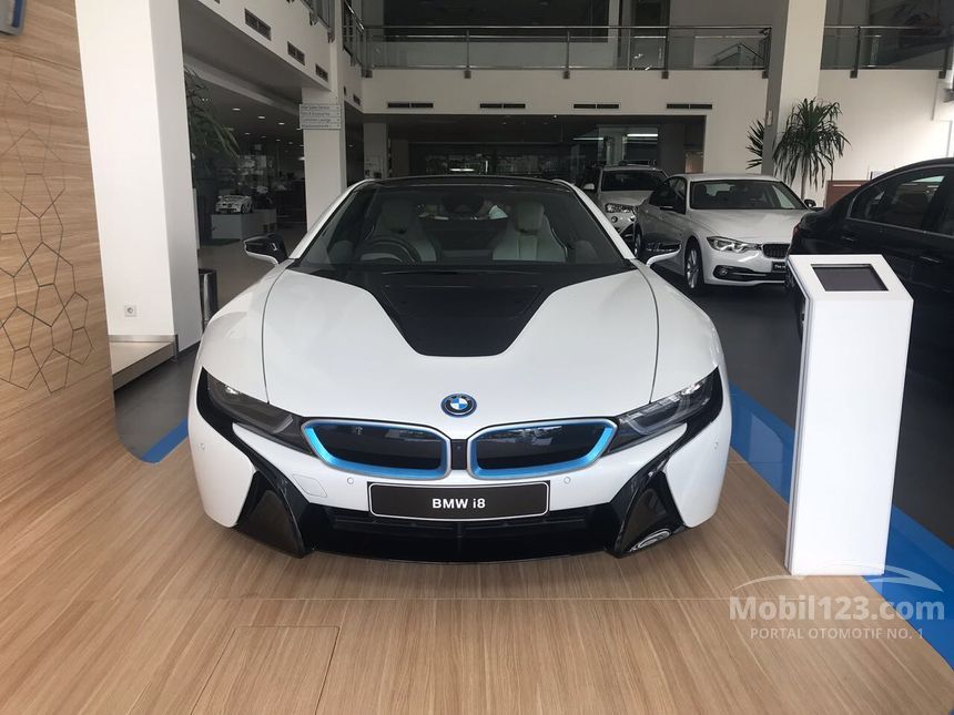 Jual Mobil  BMW  i8  2021 I12 1 5 di DKI Jakarta Automatic 