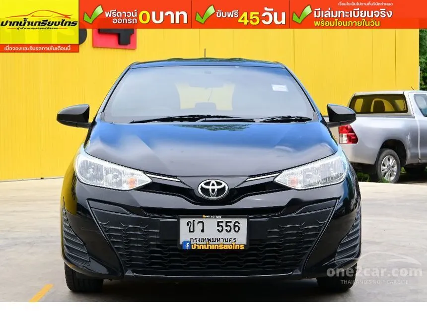 2018 Toyota YARIS J Hatchback