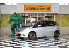 2009 Honda Jazz 1.5 (ปี 08-14) SV i-VTEC Hatchback AT