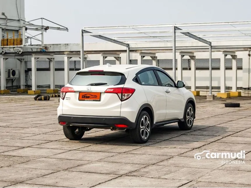 2021 Honda HR-V E SUV