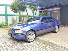 1995 Mercedes-Benz C180 Sedan