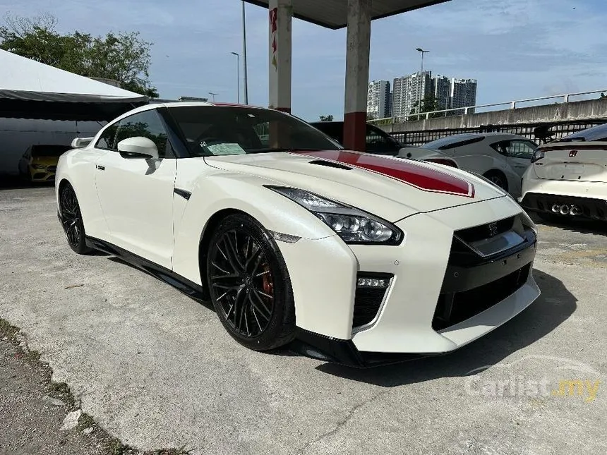 2020 Nissan GT-R Recaro Coupe