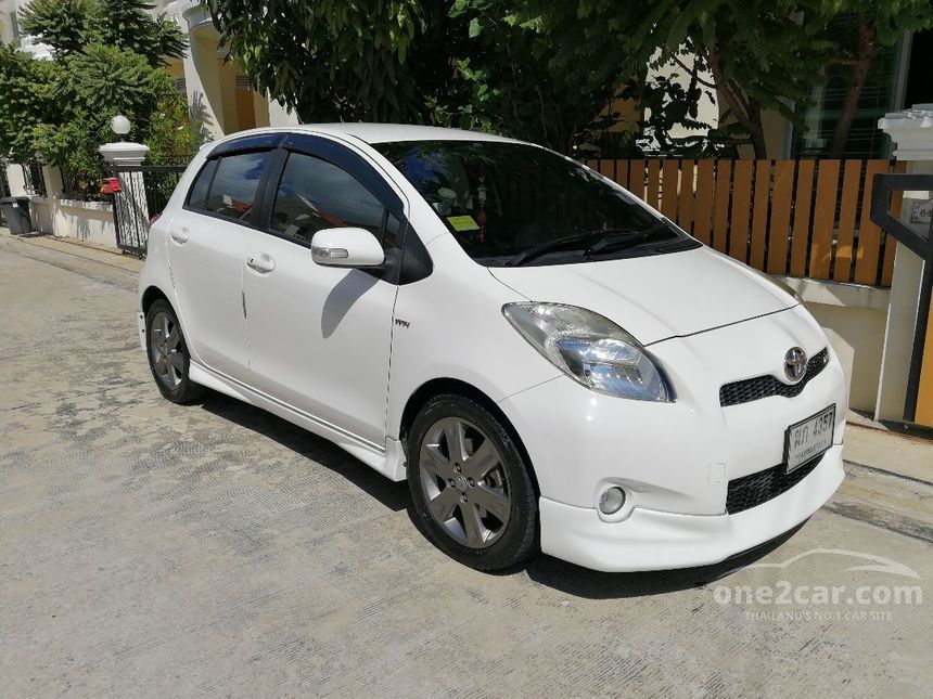 Toyota yaris rs