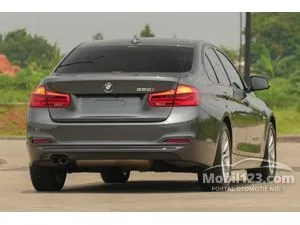2017 BMW 320i 2.0 Sport Sedan
