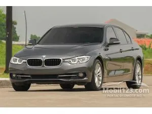 2017 BMW 320i 2.0 Sport Sedan