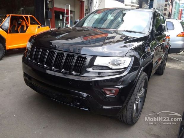 main l_used car mobil123 jeep grand cherokee limited suv indonesia_5264344_2Ef1fsTdCjgczmQo4g9brL