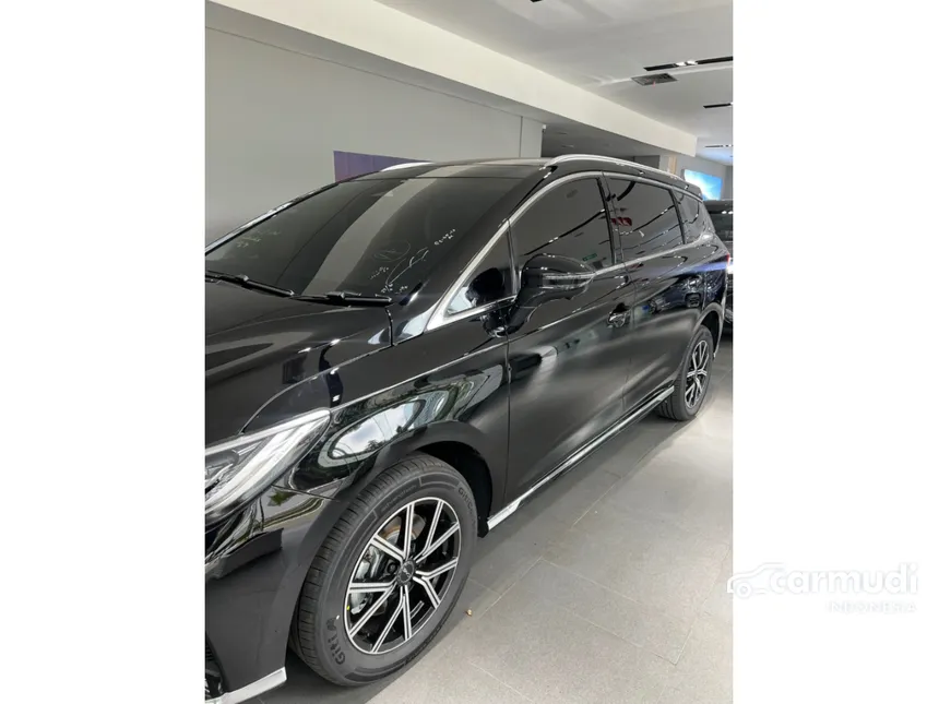 2024 BYD M6 EV Superior Captain Wagon