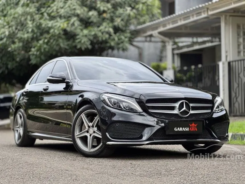 2015 Mercedes-Benz C250 AMG Sedan