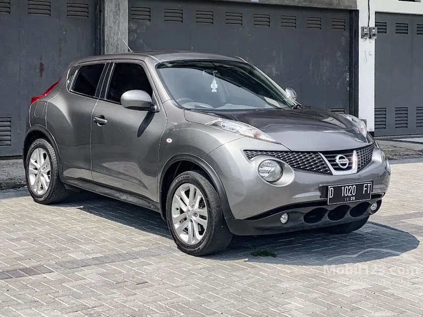 Jual Mobil Nissan Juke 2011 RX 1.5 di Jawa Barat Automatic SUV Abu