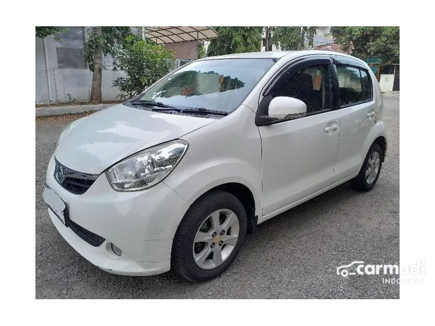 Jual Mobil Daihatsu Sirion 2012 D Deluxe 1.3 di Jawa Barat Automatic Hatchback Putih Rp 85.000.000
