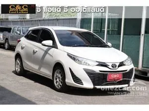 2018 Toyota YARIS 1.2 E Hatchback