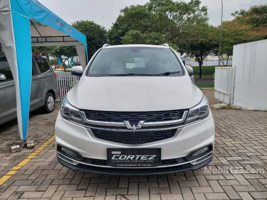 Jual Mobil Wuling Cortez 2024 Lux+ EX 1.5 di Banten Automatic Wagon Putih Rp 206.100.099