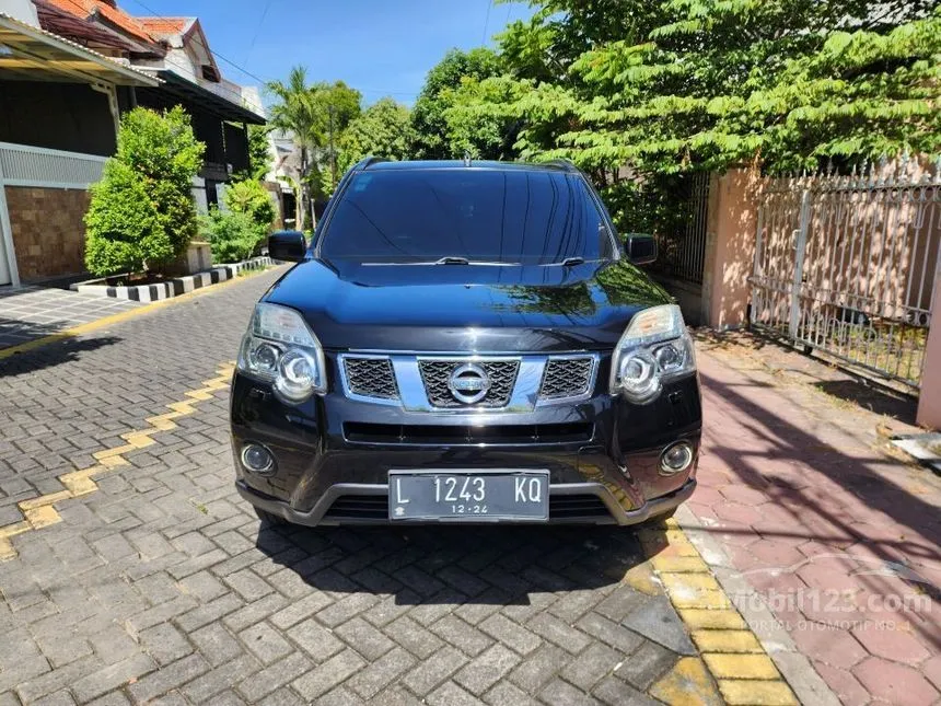 Jual Mobil Nissan X