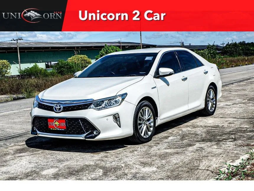 2018 Toyota Camry 2.5 12 18 Hybrid Sedan for sale on One2car
