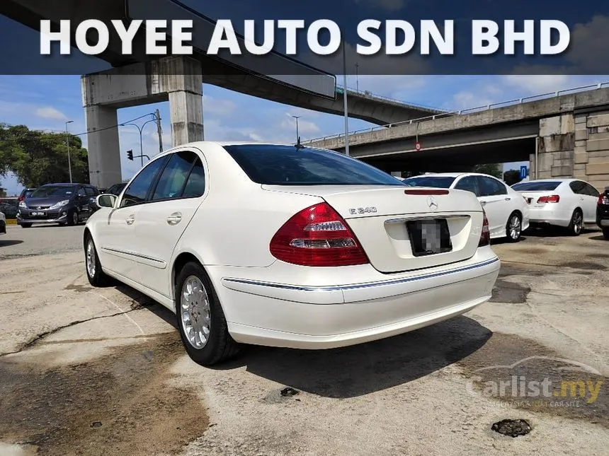 2005 Mercedes-Benz E240 Avantgarde Sedan