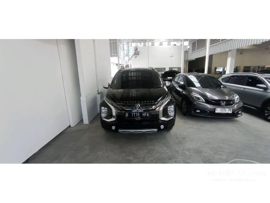Jual Mobil Mitsubishi Xpander 2021 CROSS Premium Package 1.5 di Banten Automatic Wagon Hitam Rp 255.000.000