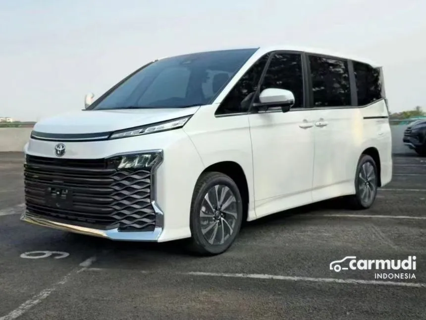 Jual Mobil Toyota Voxy 2024 2.0 di Jawa Barat Automatic Van Wagon Putih Rp 616.650.000