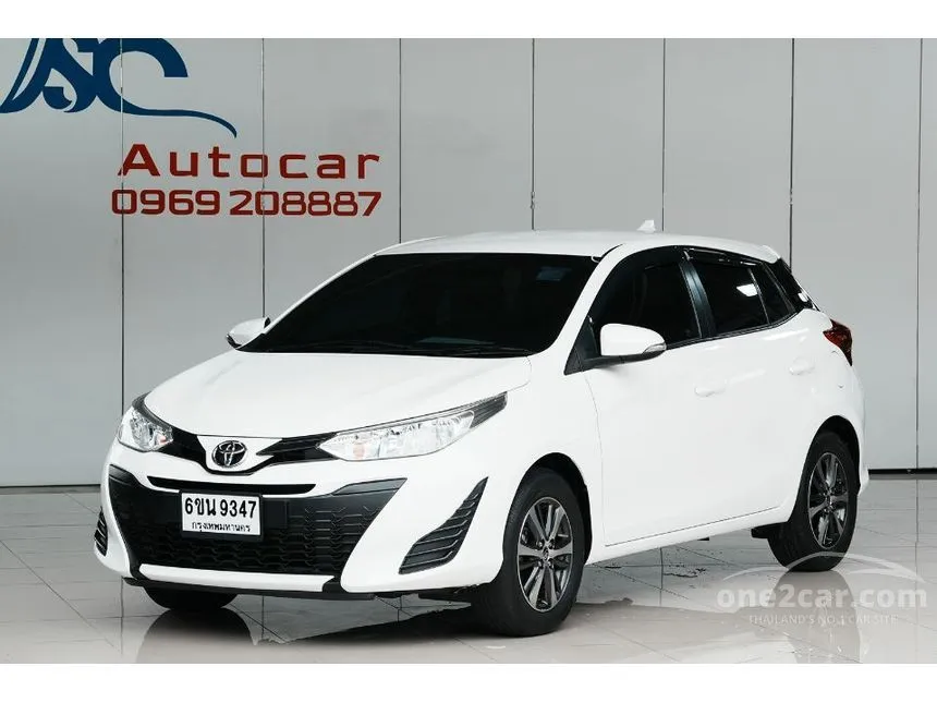 2018 Toyota YARIS E Hatchback