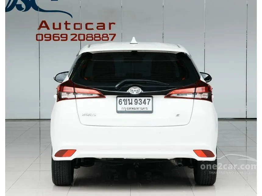 2018 Toyota YARIS E Hatchback
