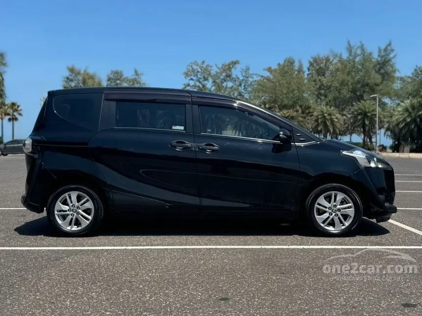 2017 Toyota SIENTA G Wagon