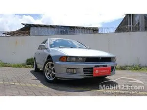 2002 Mitsubishi Galant 2.5 V6 Sedan