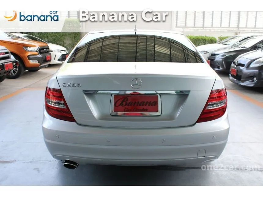 2013 Mercedes-Benz C200 Style Sedan