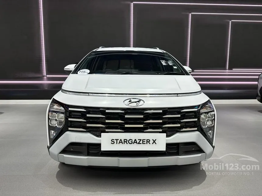 Jual Mobil Hyundai Stargazer X 2024 Prime 1.5 di Jawa Timur Automatic Wagon Putih Rp 352.900.000
