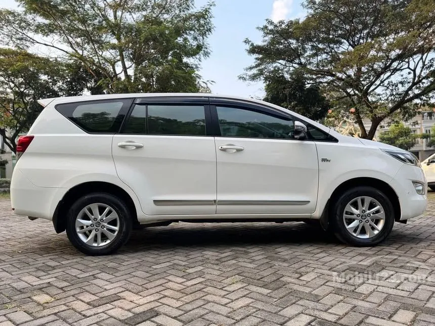 2020 Toyota Kijang Innova V MPV