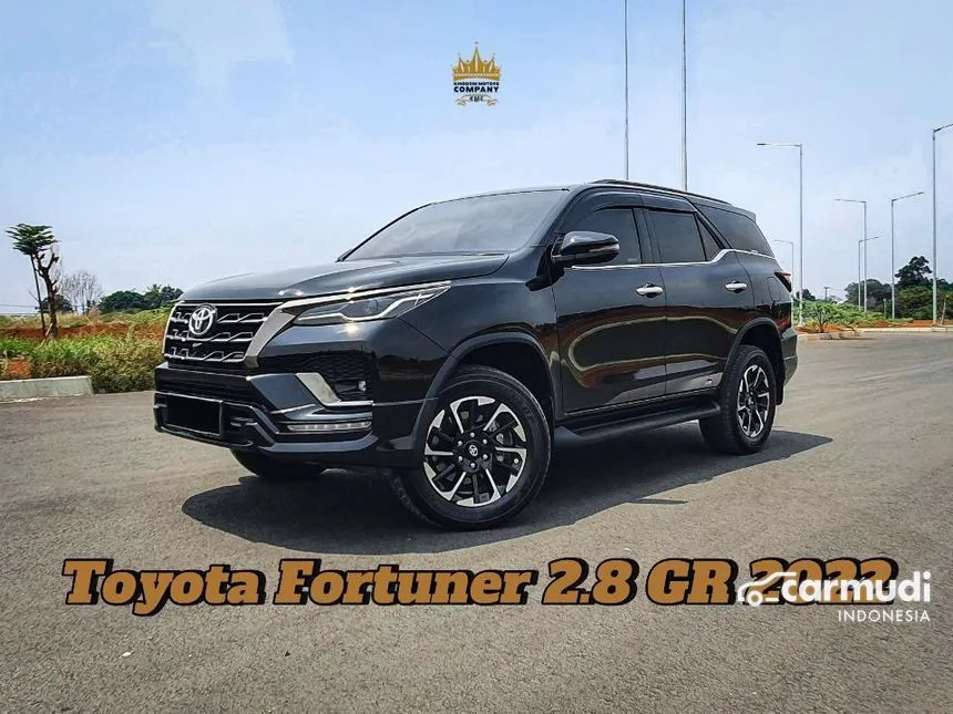 Jual Mobil Toyota Fortuner 2022 GR Sport 2.8 di Banten Automatic SUV Hitam Rp 465.000.000