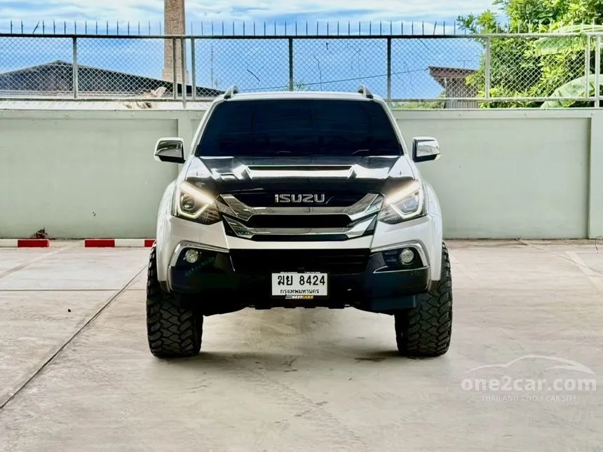 2015 Isuzu D-MAX Vcross Z-Prestige Cab-4 Pickup