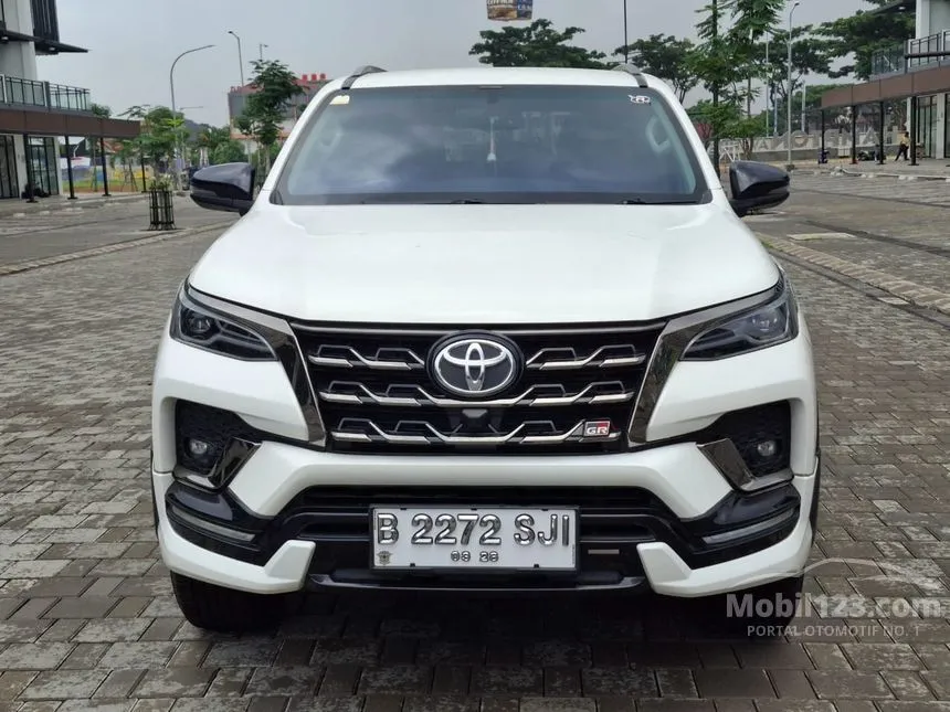 Jual Mobil Toyota Fortuner 2023 GR Sport 4X2 2.8 di DKI Jakarta Automatic SUV Putih Rp 525.000.000