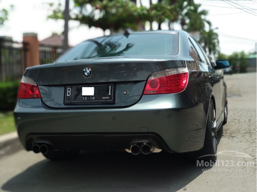 Jual Mobil  BMW  530i 2005 E60  Facelift L6 3 0 Automatic 3 0 