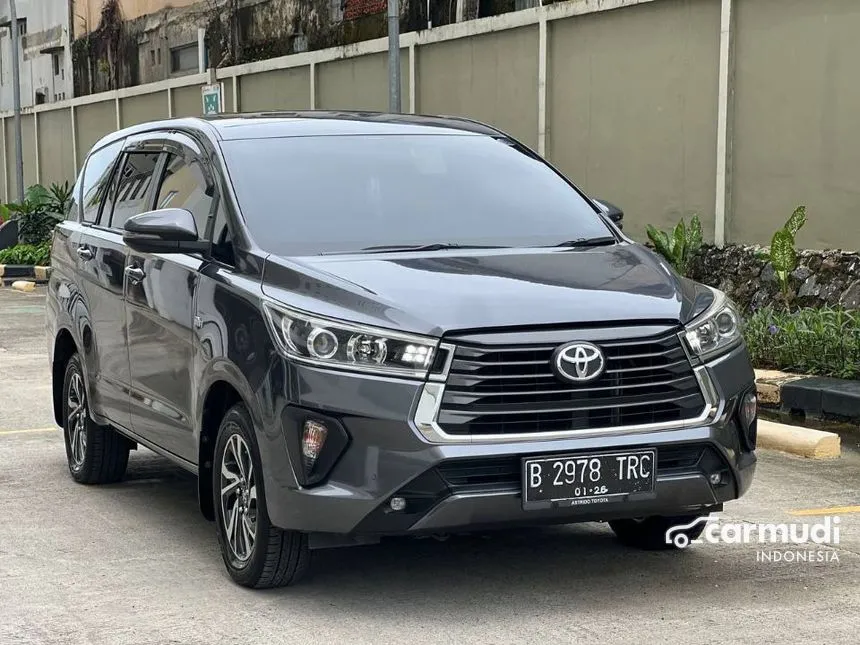 2021 Toyota Kijang Innova V MPV