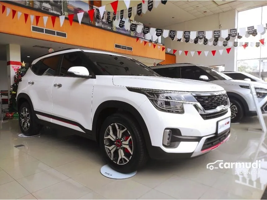 Jual Mobil KIA Seltos 2023 GT Line 1.4 di DKI Jakarta Automatic Wagon Putih Rp 100.000.000