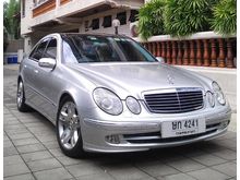 2004 Mercedes-Benz E240 2.6 W211 (ปี 03-09) Avantgarde Sedan AT