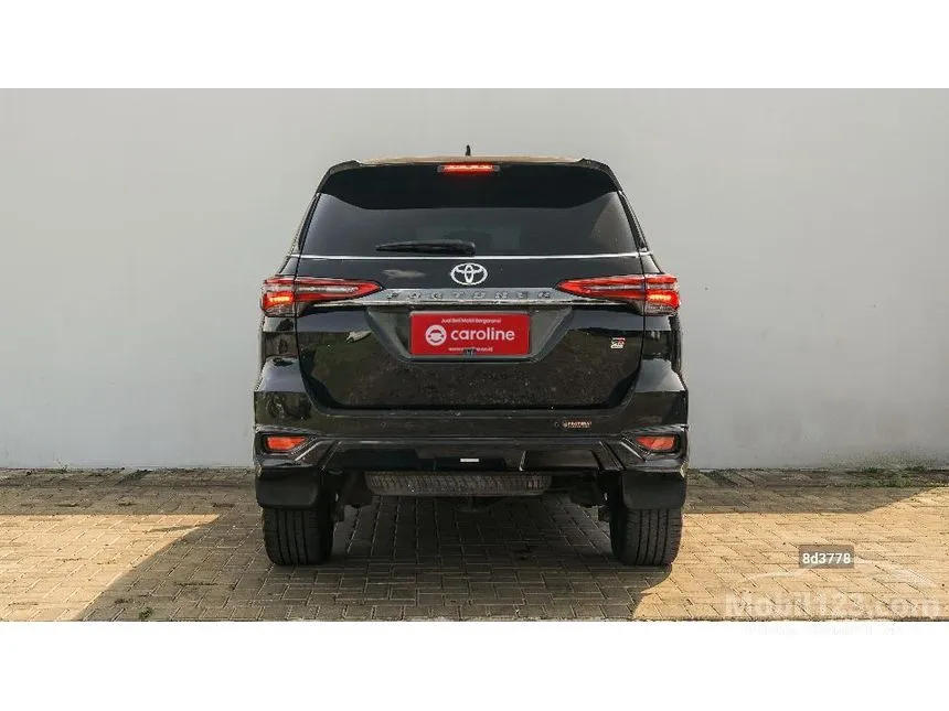 2022 Toyota Fortuner VRZ GR SPORT 4X2 SUV