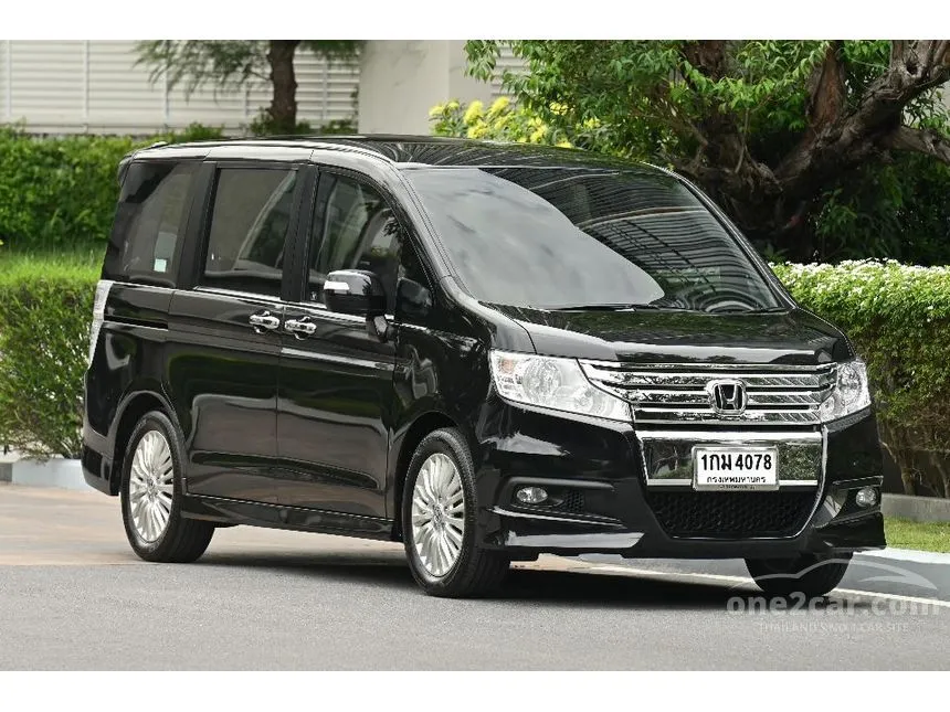 2013 Honda STEPWGN Spada JP Wagon